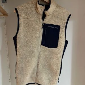 Vineyard Vines sharpa vest